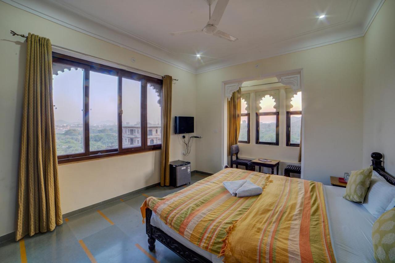 Sai Palace Otel Udaipur Dış mekan fotoğraf